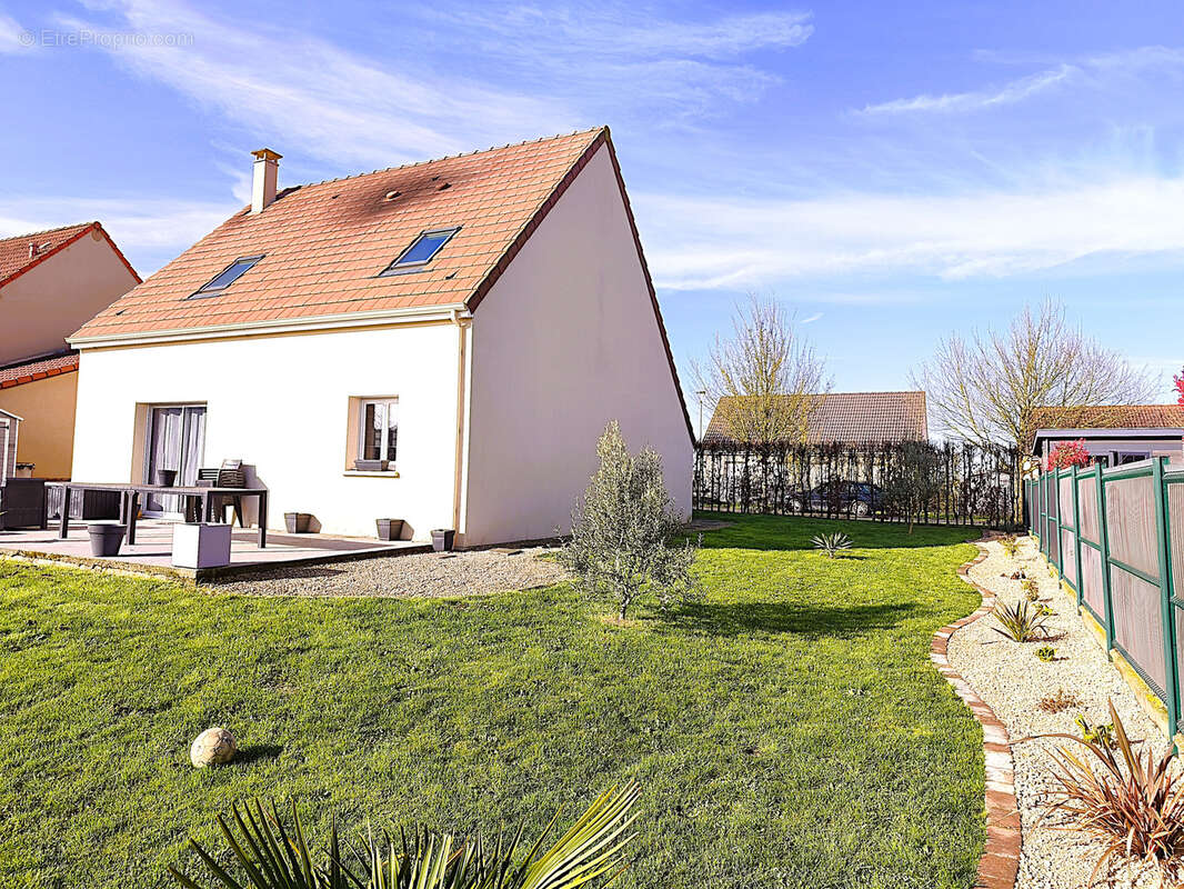 Maison à VOVES