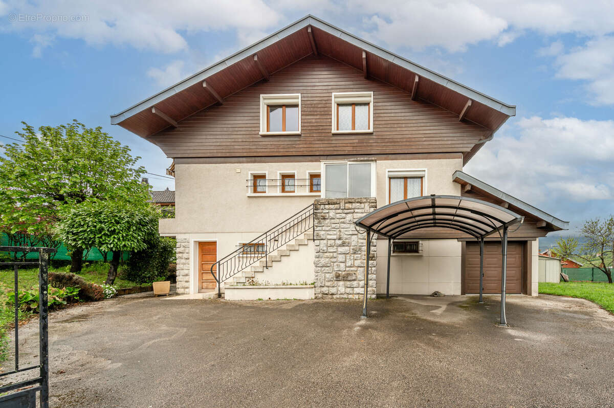 Maison à AIX-LES-BAINS