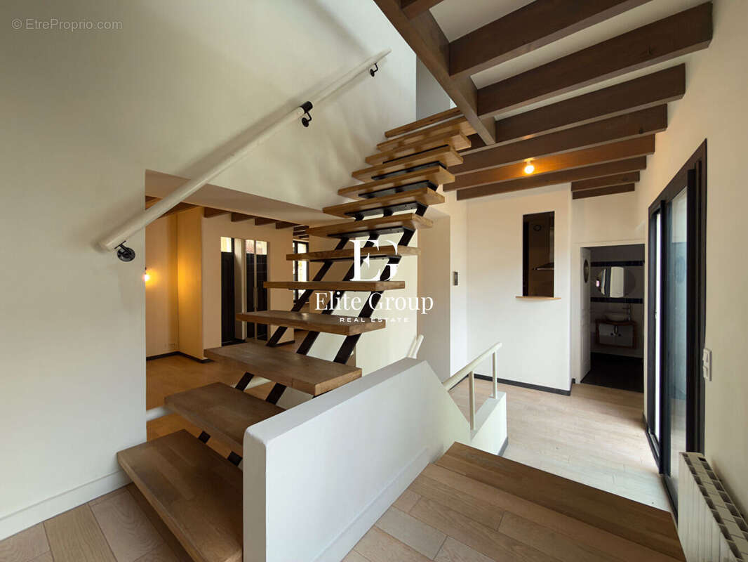À vendre charmante maison de ville  à cognac -  5 pièces - photo 15