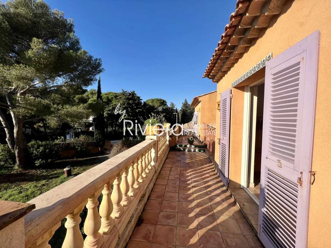 Maison à CAVALAIRE-SUR-MER