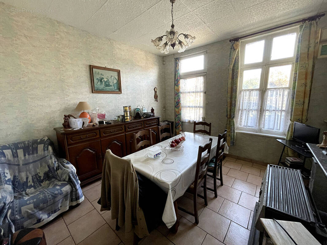 Maison à GUISE