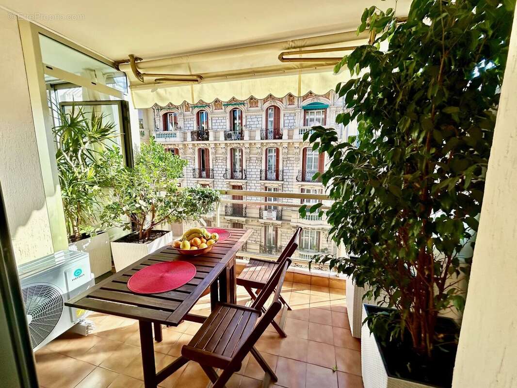 Appartement à NICE