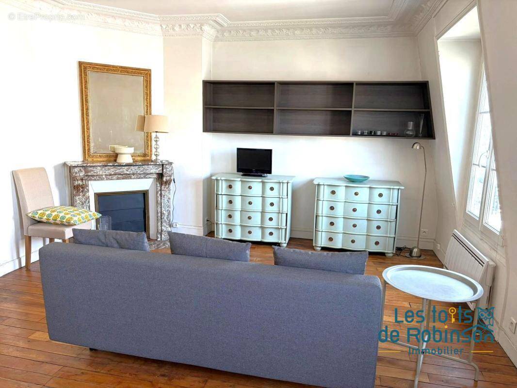 Appartement à PARIS-15E