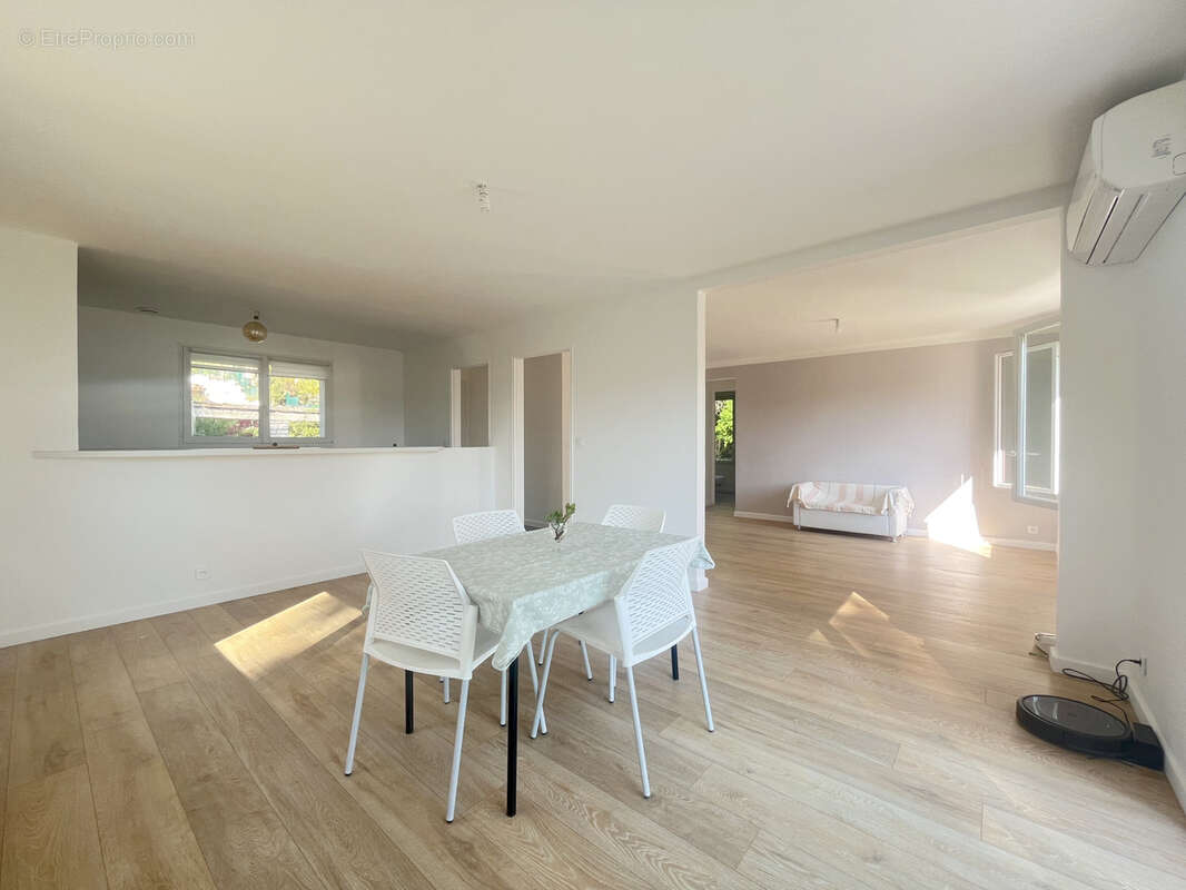 Maison à LA CADIERE-D&#039;AZUR