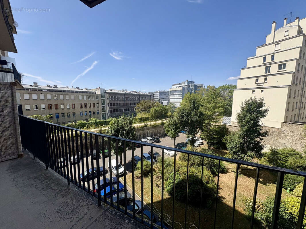 Appartement 63 m² à Paris-12e  - photo 2