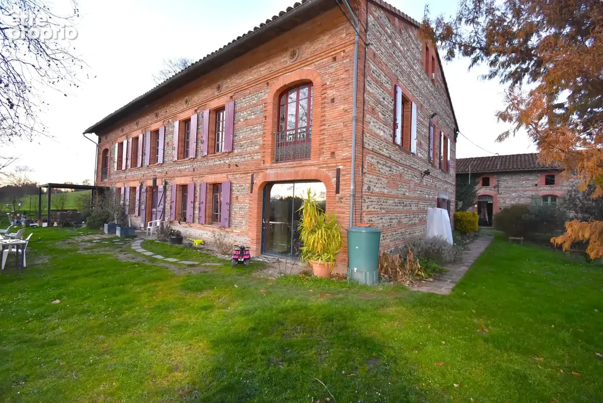 Cintegabelle (31550) - corps de ferme - 379m2 - photo 2