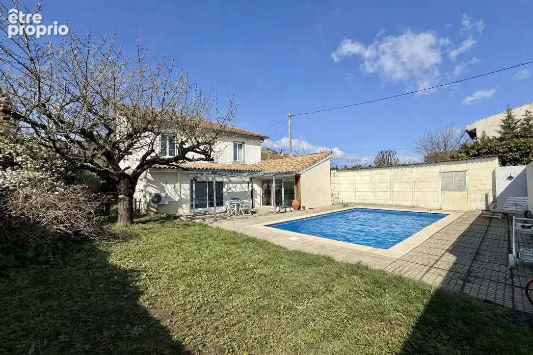 Maison à TOURNON-SUR-RHONE