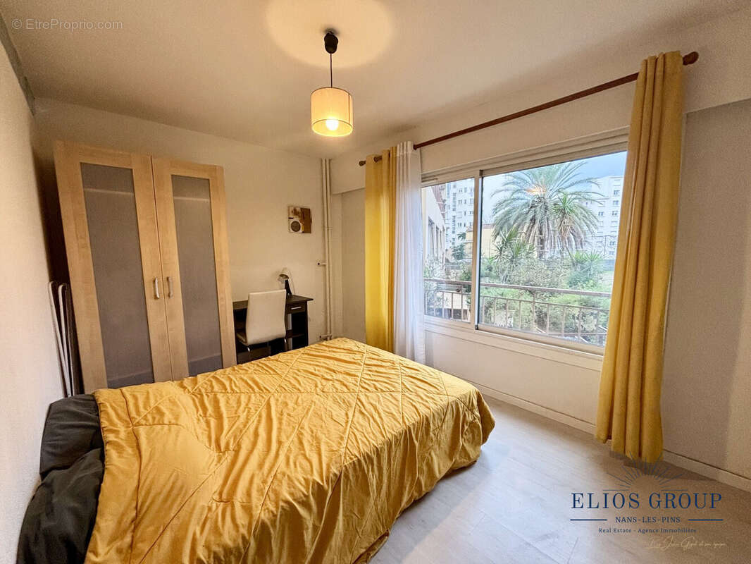 Appartement 67 m² à Toulon  - photo 2