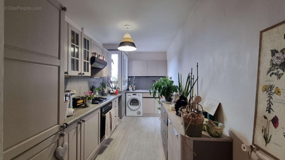 Appartement à VILLEMOMBLE