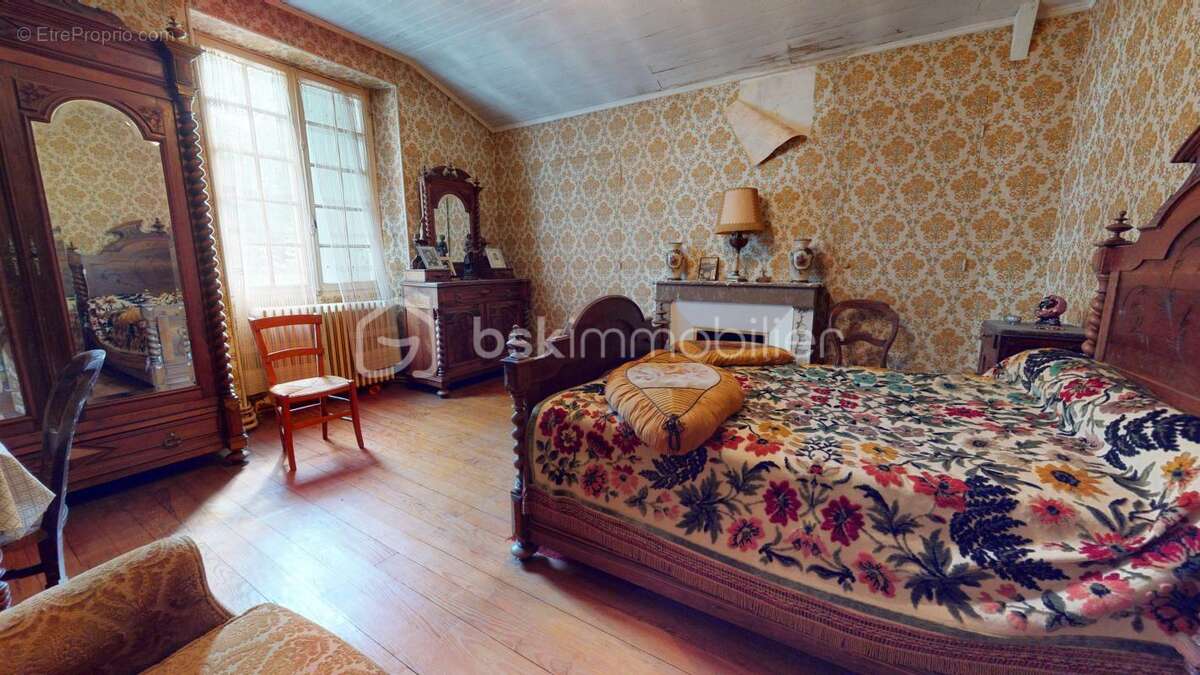 Maison à SAINT-ANDRE-DE-CUBZAC