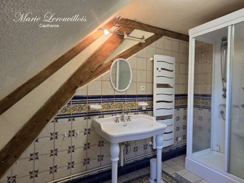 Maison à CHAOURCE