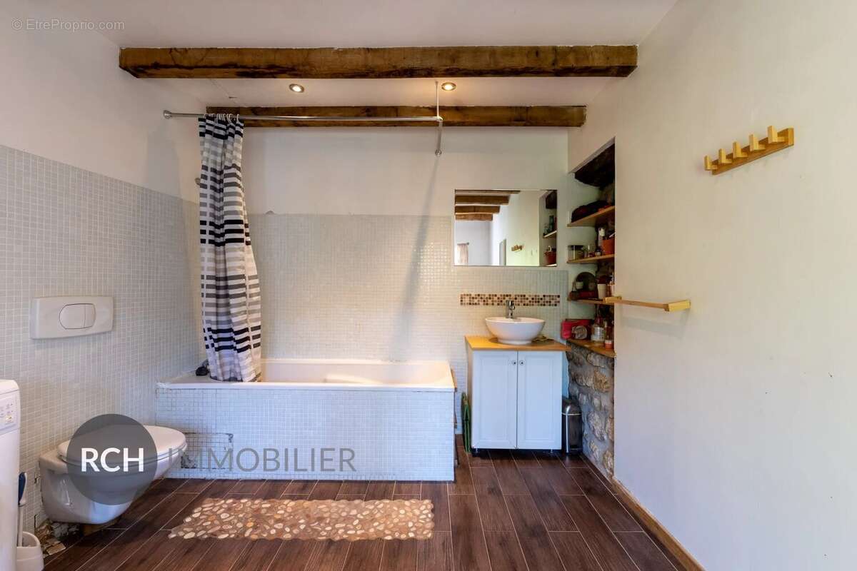 Maison à VILLIERS-SAINT-FREDERIC