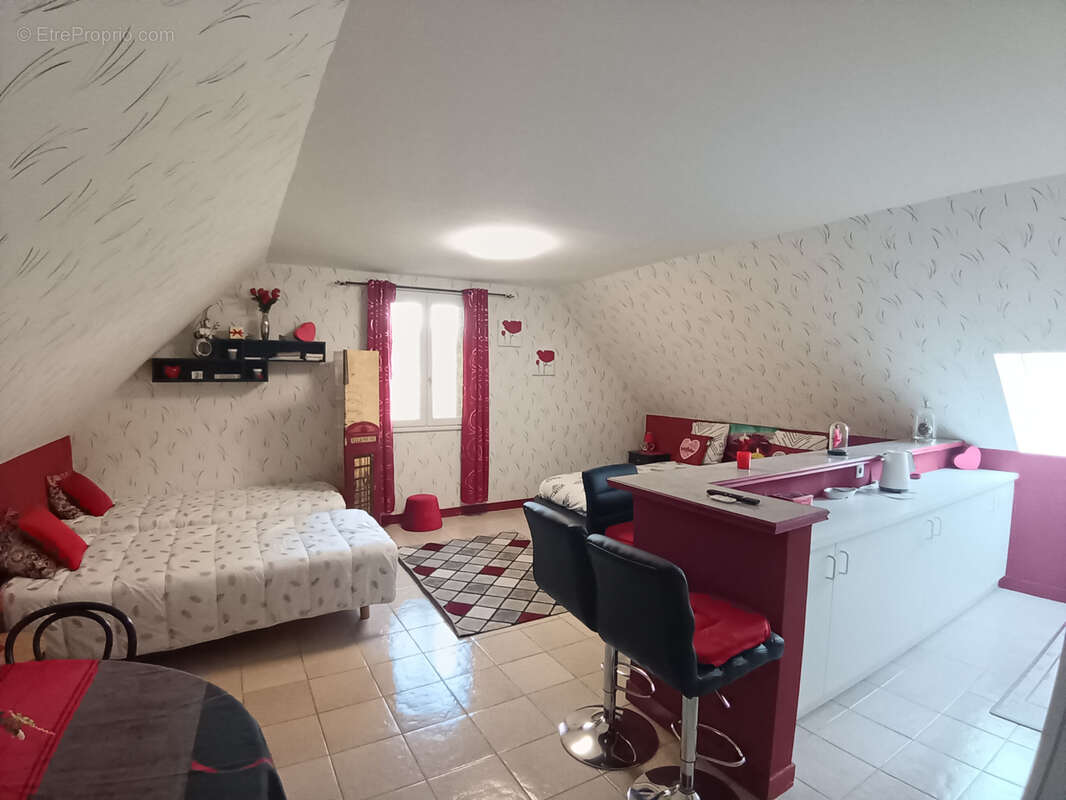 Maison à SAINT-AUBIN-DES-PREAUX