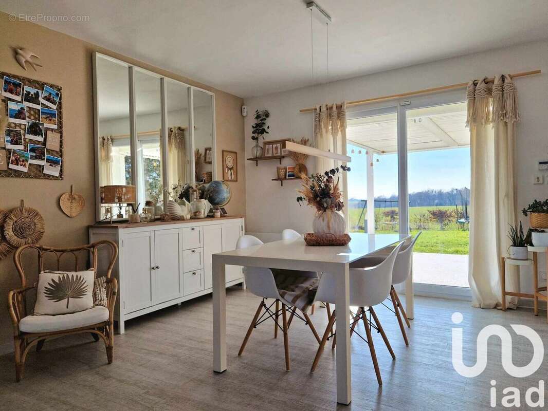 Maison 200 m² à Mathonville  - photo 3