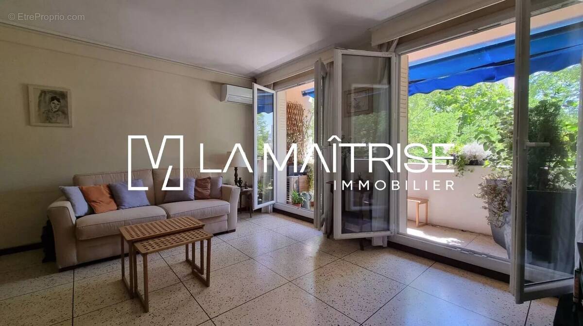 Appartement à MARSEILLE-9E