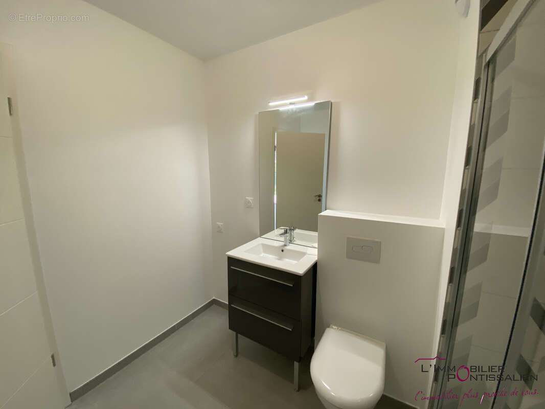 Appartement à LES HOPITAUX-NEUFS