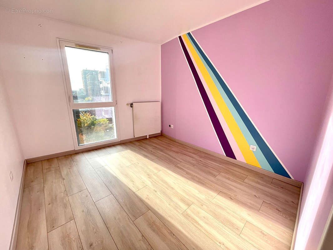 Appartement à COLOMBES