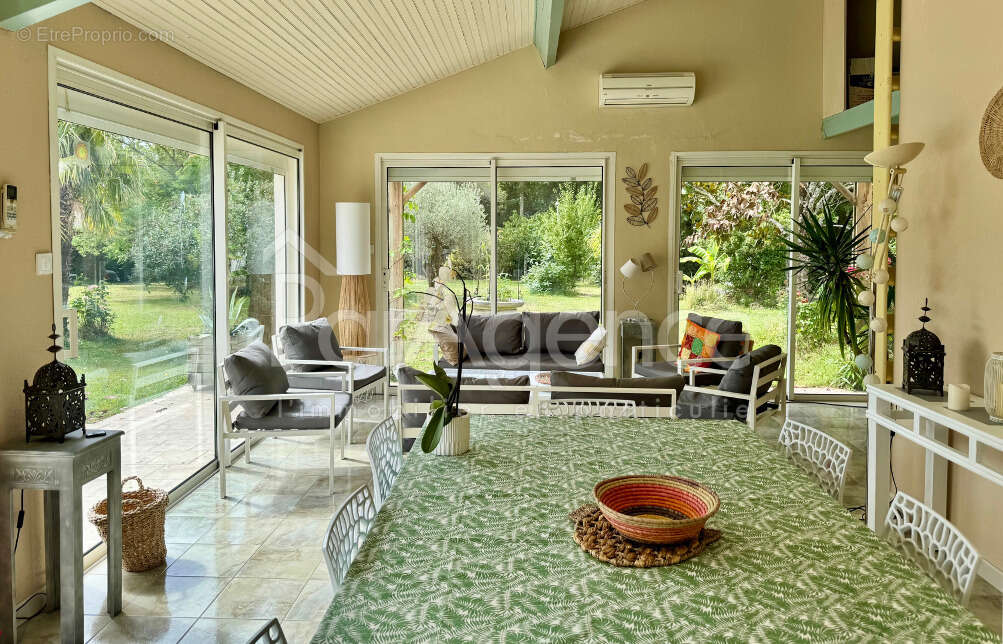 Maison familiale avec piscine - photo 14
