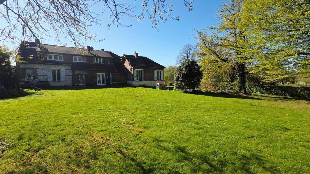 Maison à MAILLY-MAILLET