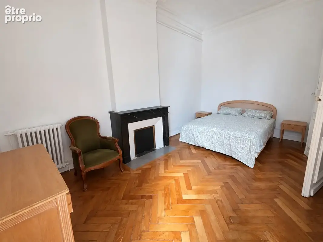 Superbe appartement haussmannien de 110 m2 avec grande terrasse  - Centre-ville de Sète - photo 2