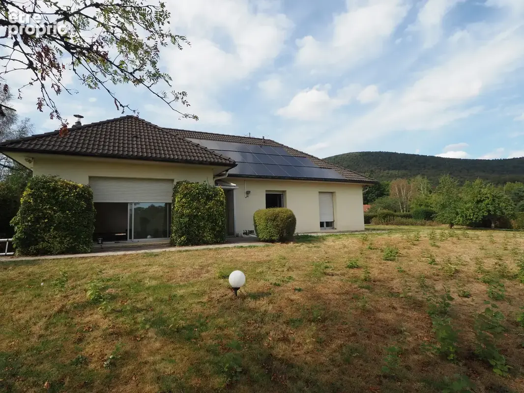 Proche Giromagny, propriété dans un parc de 3554 m2 sans vis à vis - photo 2