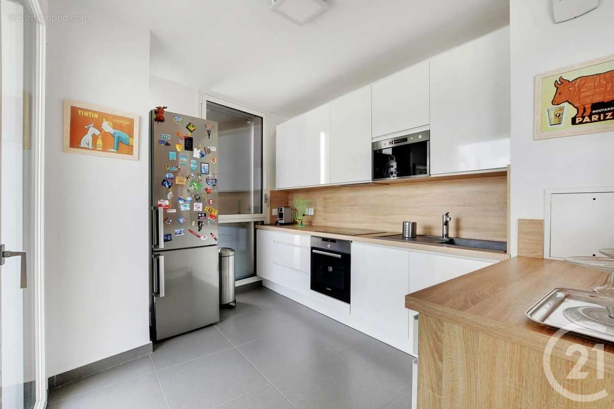 Appartement à PARIS-15E