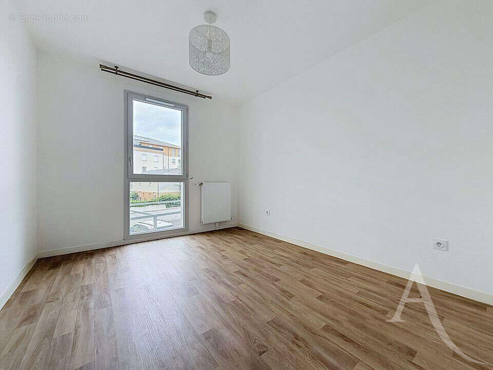 Appartement à MANTES-LA-VILLE