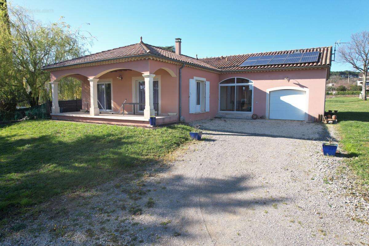 Maison à LAURAC-EN-VIVARAIS