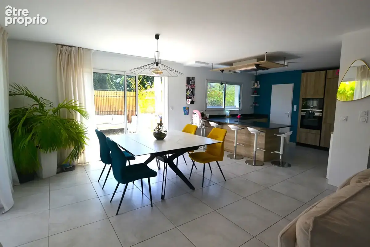 Maison Soucieu En Jarrest 5 pièce(s) 135.63 m2 - photo 8