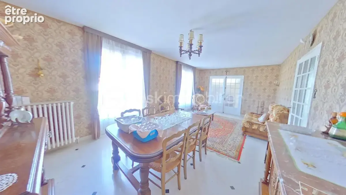 Pavillon sur sous-sol de 131 m² avec terrasse sur 4073 m² de jardin - photo 12