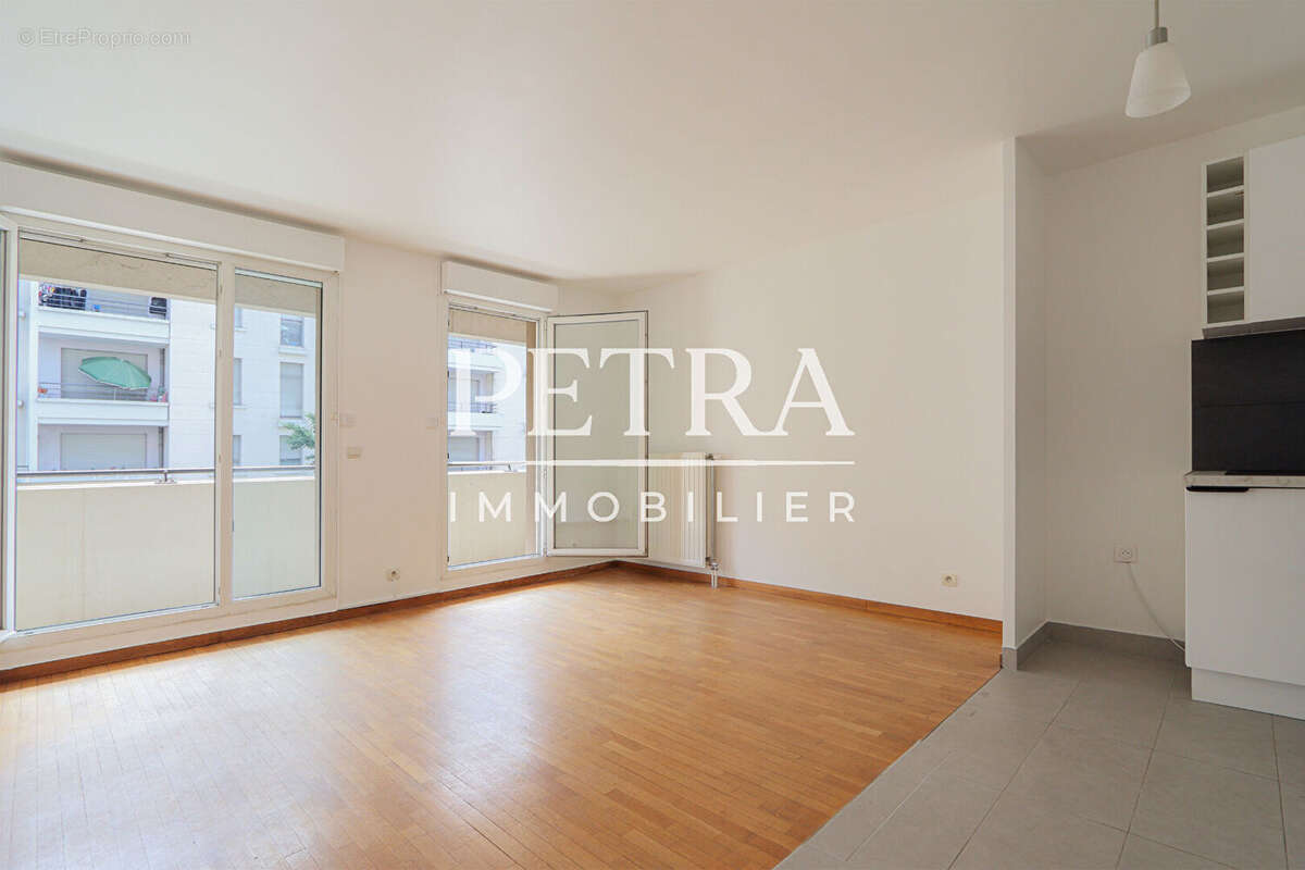 Appartement à CACHAN
