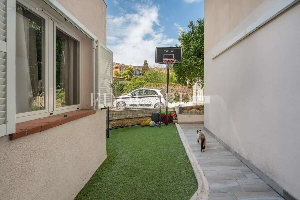 Appartement à VILLEFRANCHE-SUR-MER