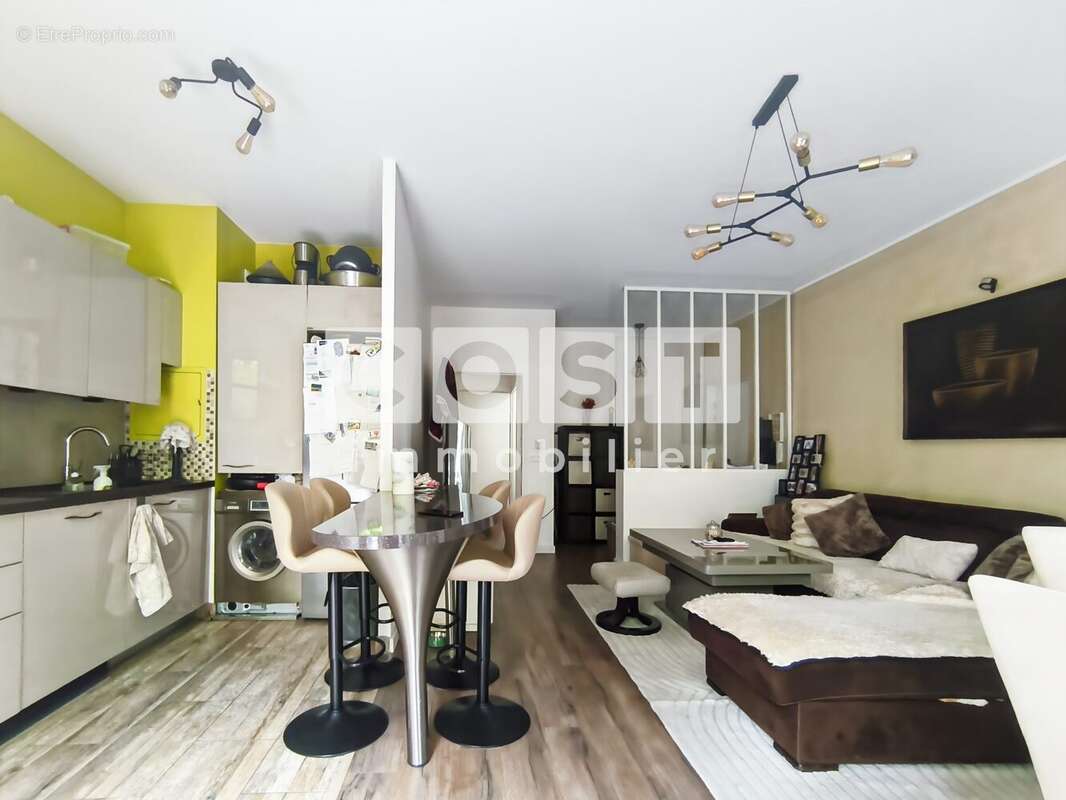 Appartement à ASNIERES-SUR-SEINE