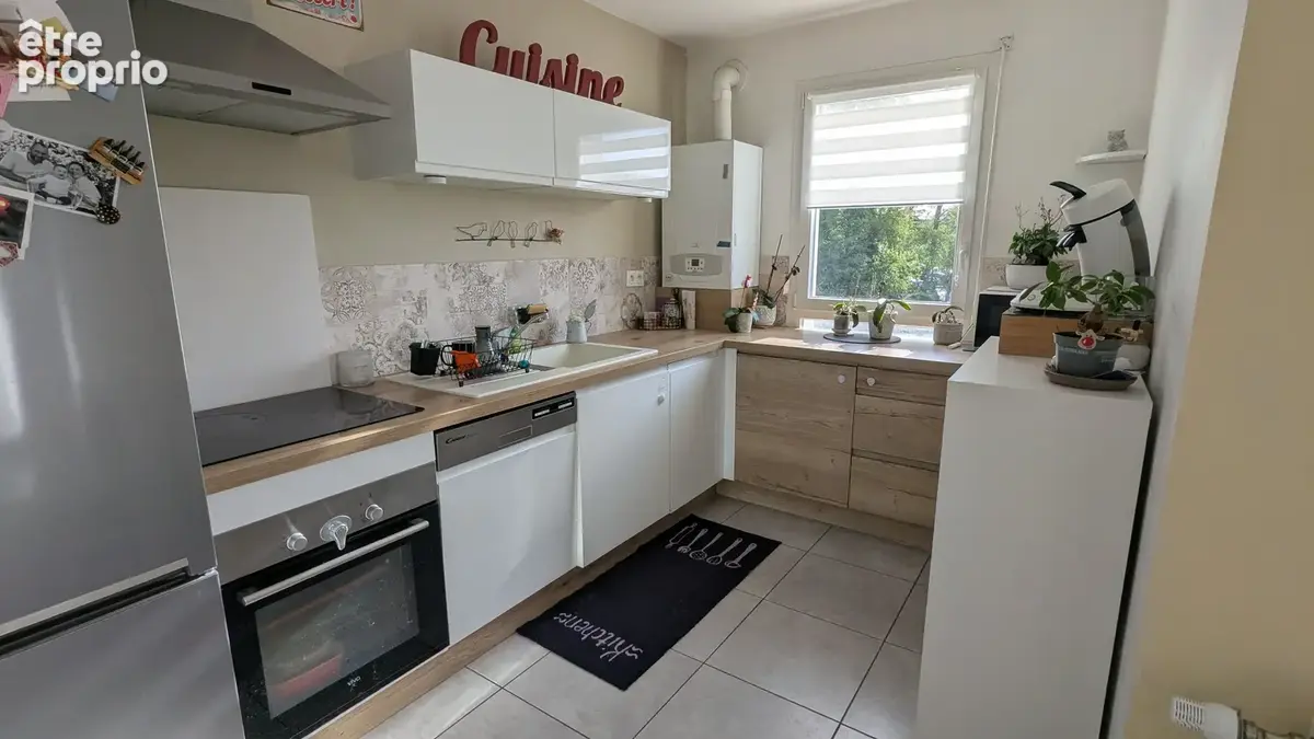 Appartement 3 pièces 62 m² à vendre à Grigny (69520) - photo 2