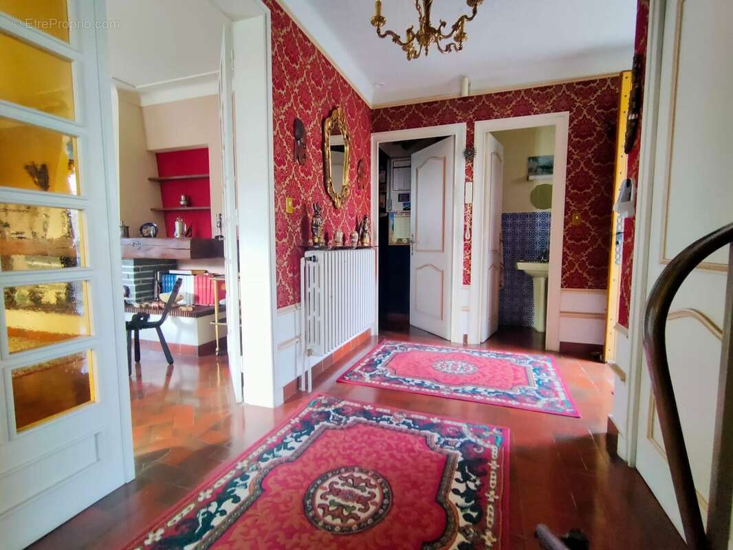 Maison à PERIGNAT-LES-SARLIEVE