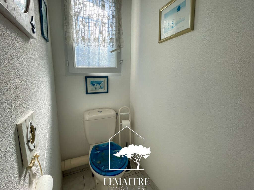 Maison à LES MATHES