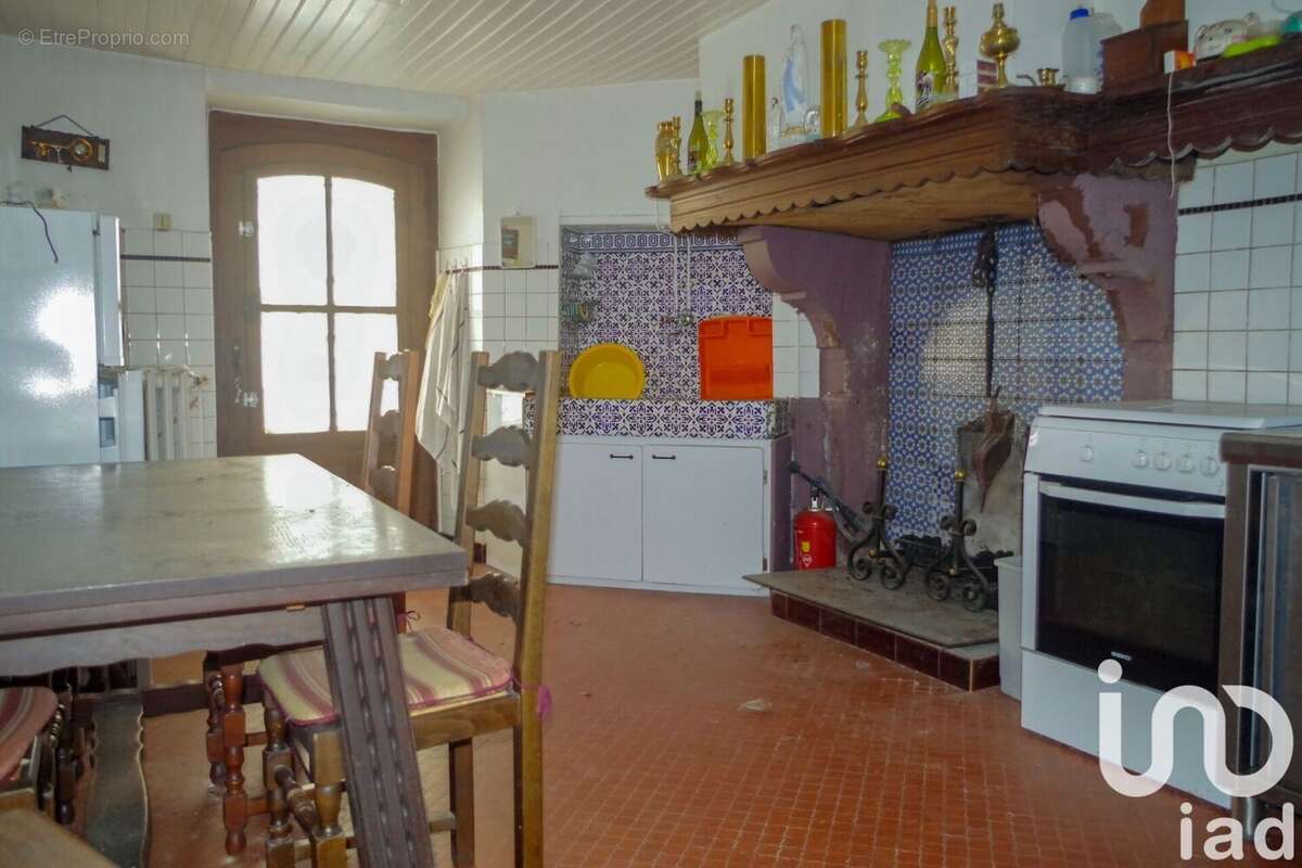 Maison 197 m² à Uhart-Cize  - photo 6