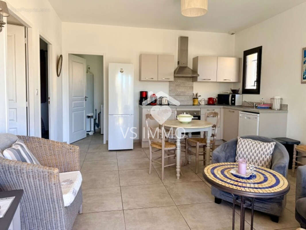 Maison à VAISON-LA-ROMAINE