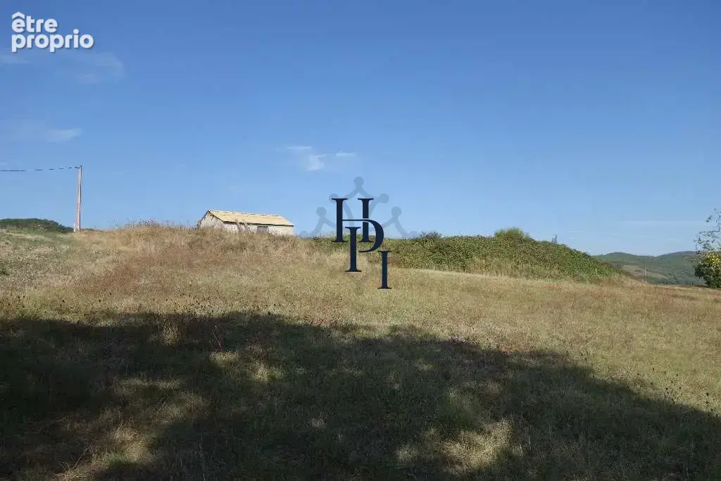 Vente dépôt avec 22.4 hectares de terrain Saint Affrique - photo 7