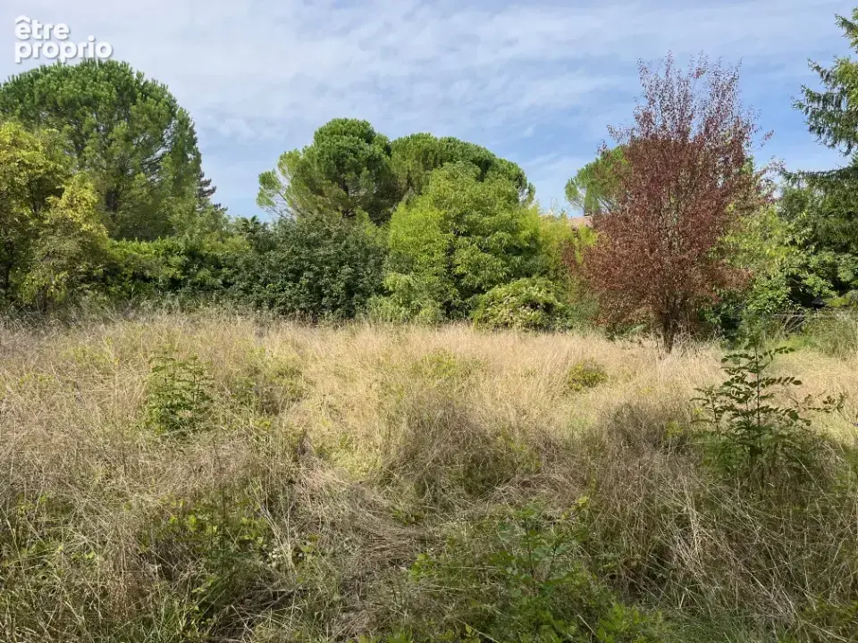 Terrain 905 m² à Aouste-Sur-Sye  - photo 1