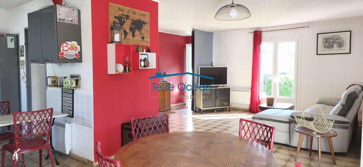 Maison à MESCHERS-SUR-GIRONDE