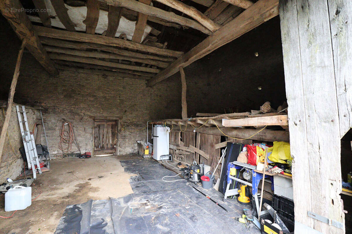 Maison à SAINT-SORNIN-LEULAC