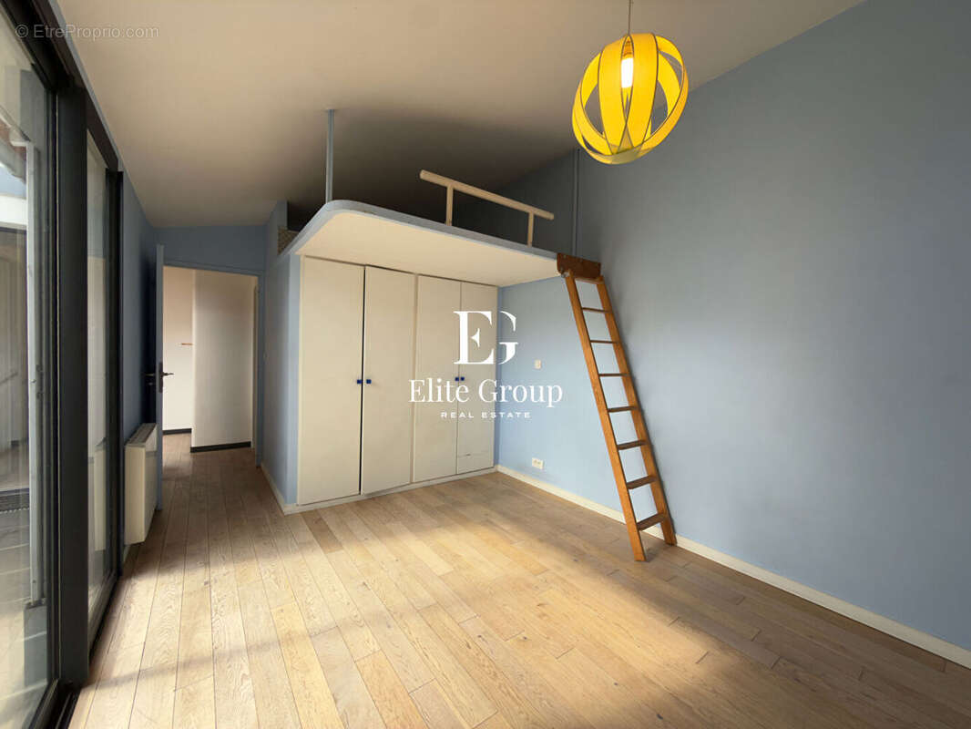 À vendre charmante maison de ville  à cognac -  5 pièces - photo 8