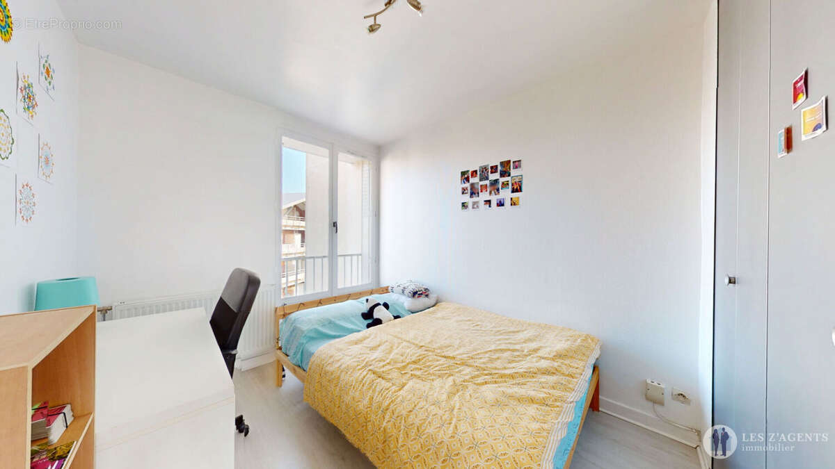 Appartement à SAINT-MARTIN-D'HERES