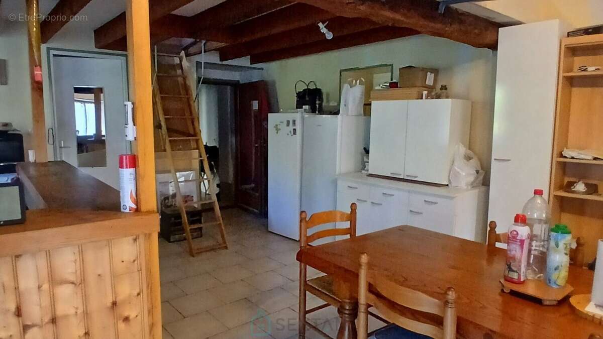 Maison à SAINT-VINCENT-JALMOUTIERS