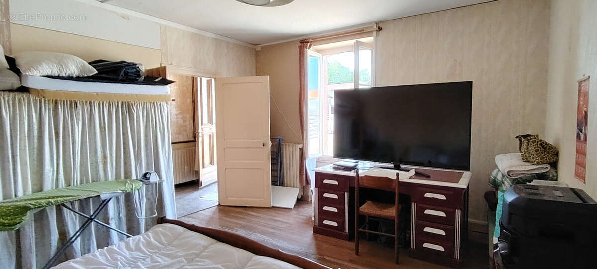 Maison à vendre 4 pièces AIRVAULT (79) - photo 4