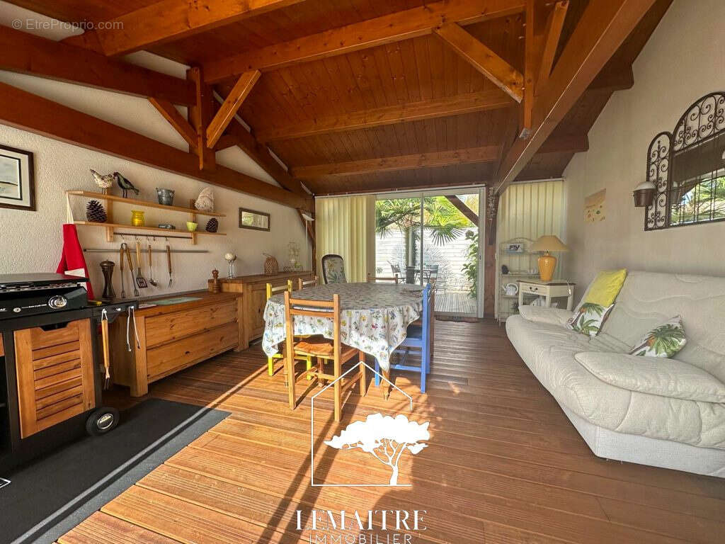 Au calme, maison plain pied 4 chambres + jardin d'hiver, piscine et garage ! - photo 37