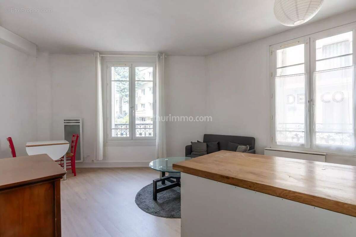 Appartement à NOGENT-SUR-MARNE