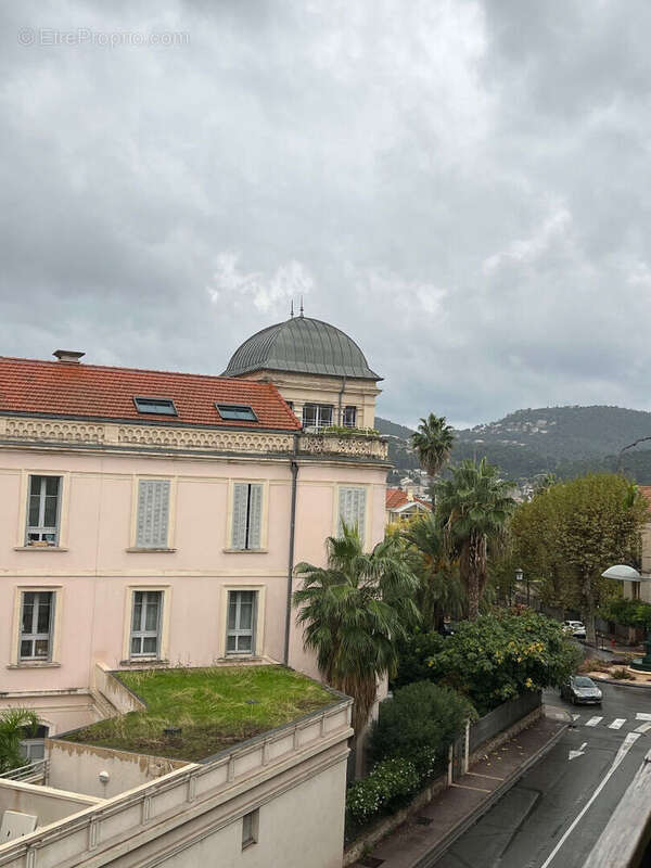 Appartement à HYERES