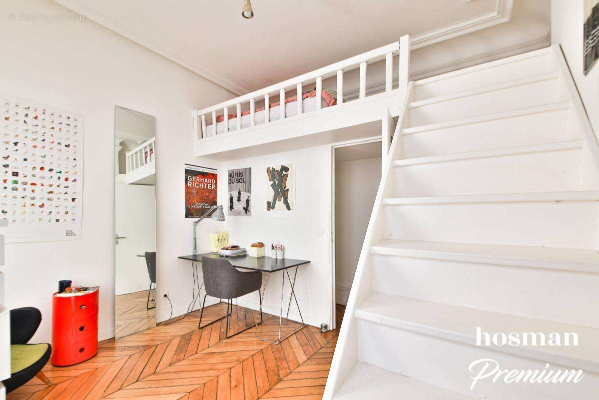 Appartement à PARIS-3E